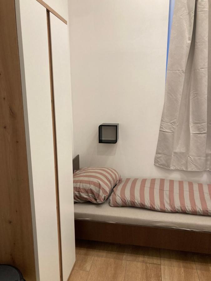 Roland Apartment Downtown - Keleti Budapest Esterno foto