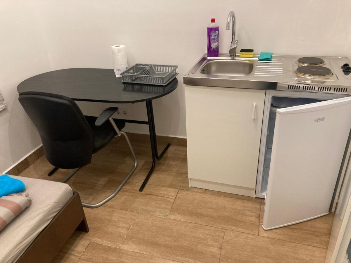 Roland Apartment Downtown - Keleti Budapest Esterno foto