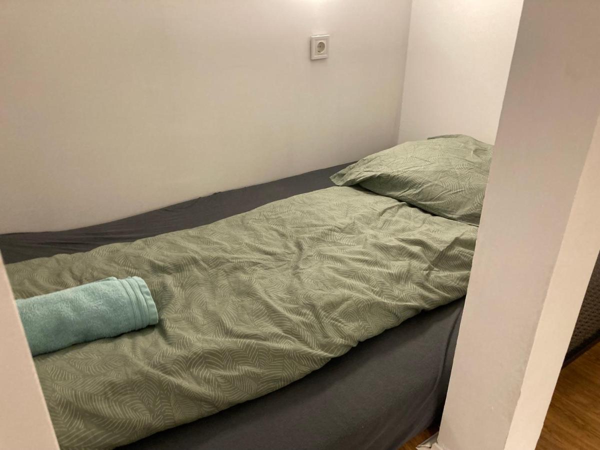 Roland Apartment Downtown - Keleti Budapest Esterno foto